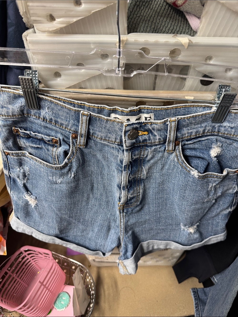 Daze denim shorts size 28 // 092668